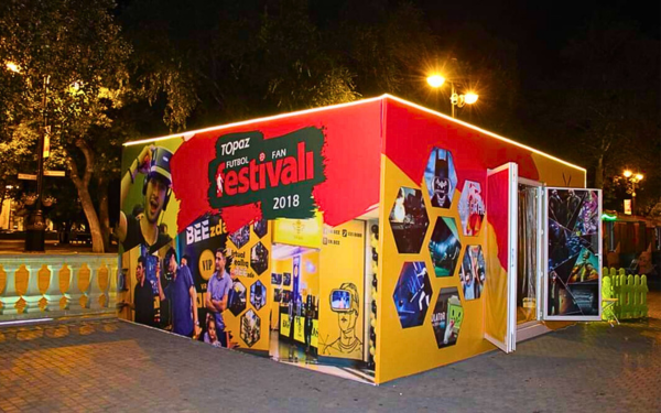 Topaz Fan Festival: Bulvarda VR zona
